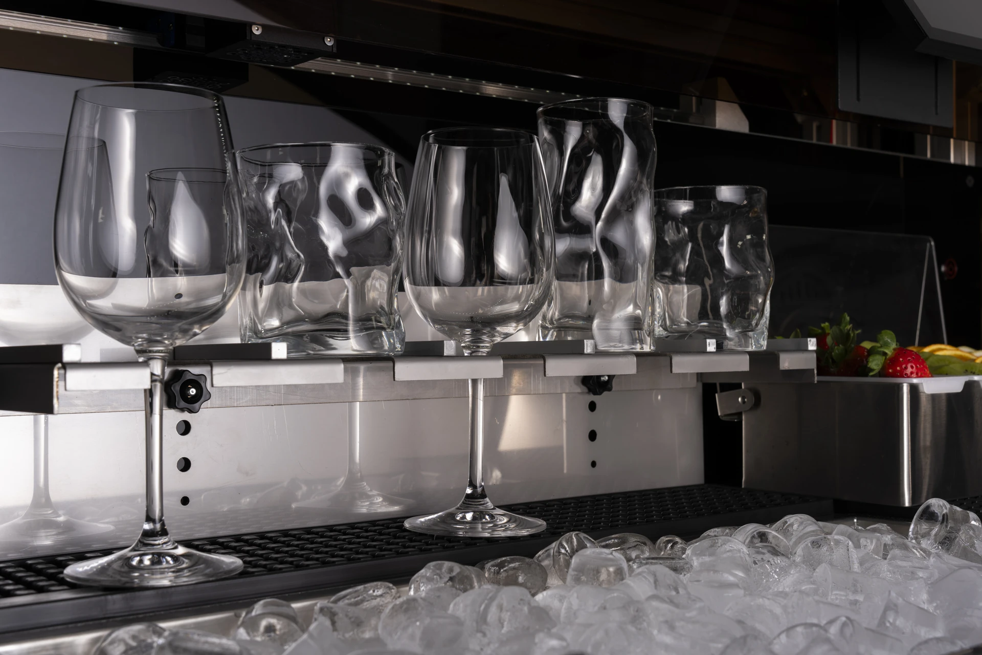 Connection model background